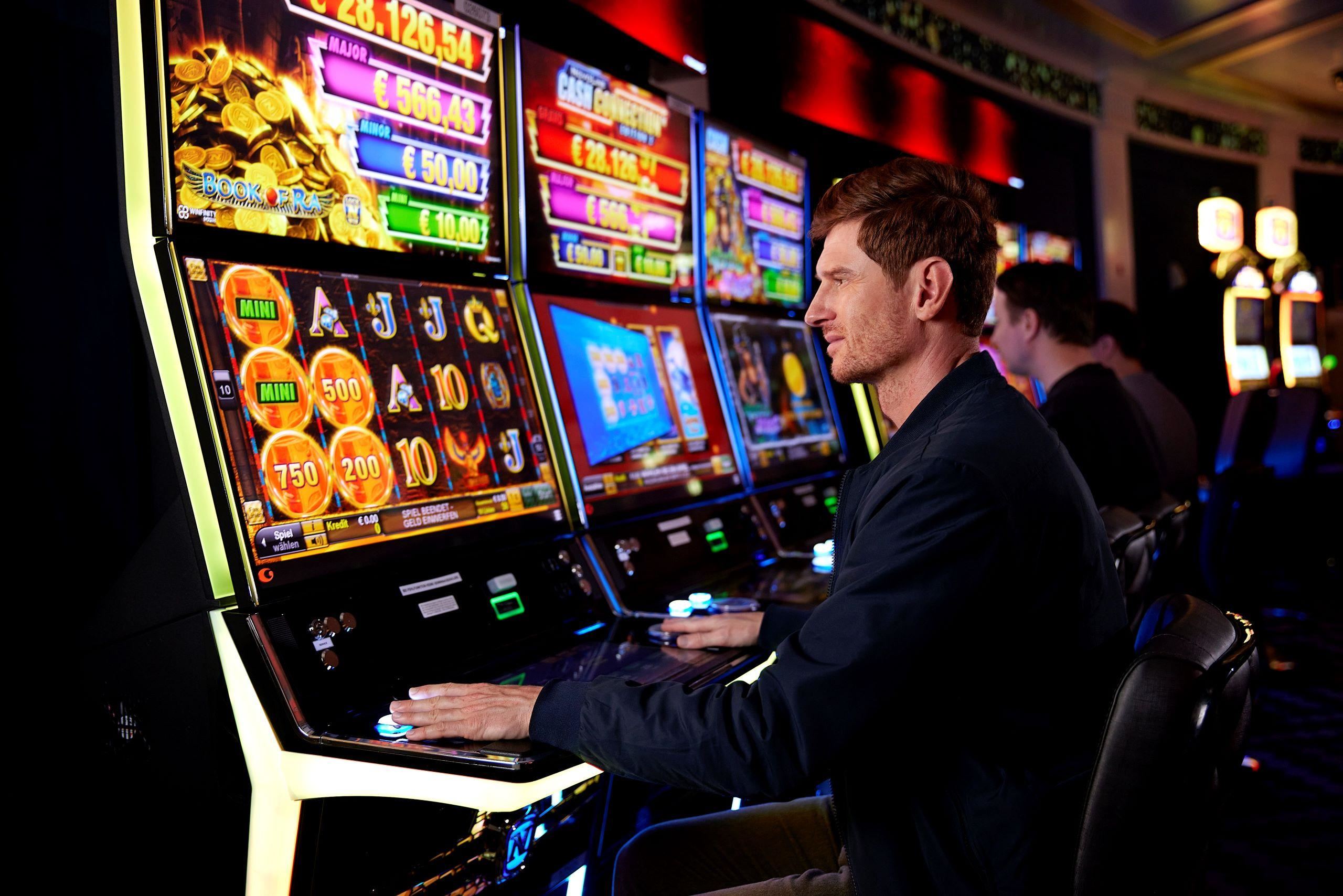 Salle de jeux du Casino JOA de Luxeuil